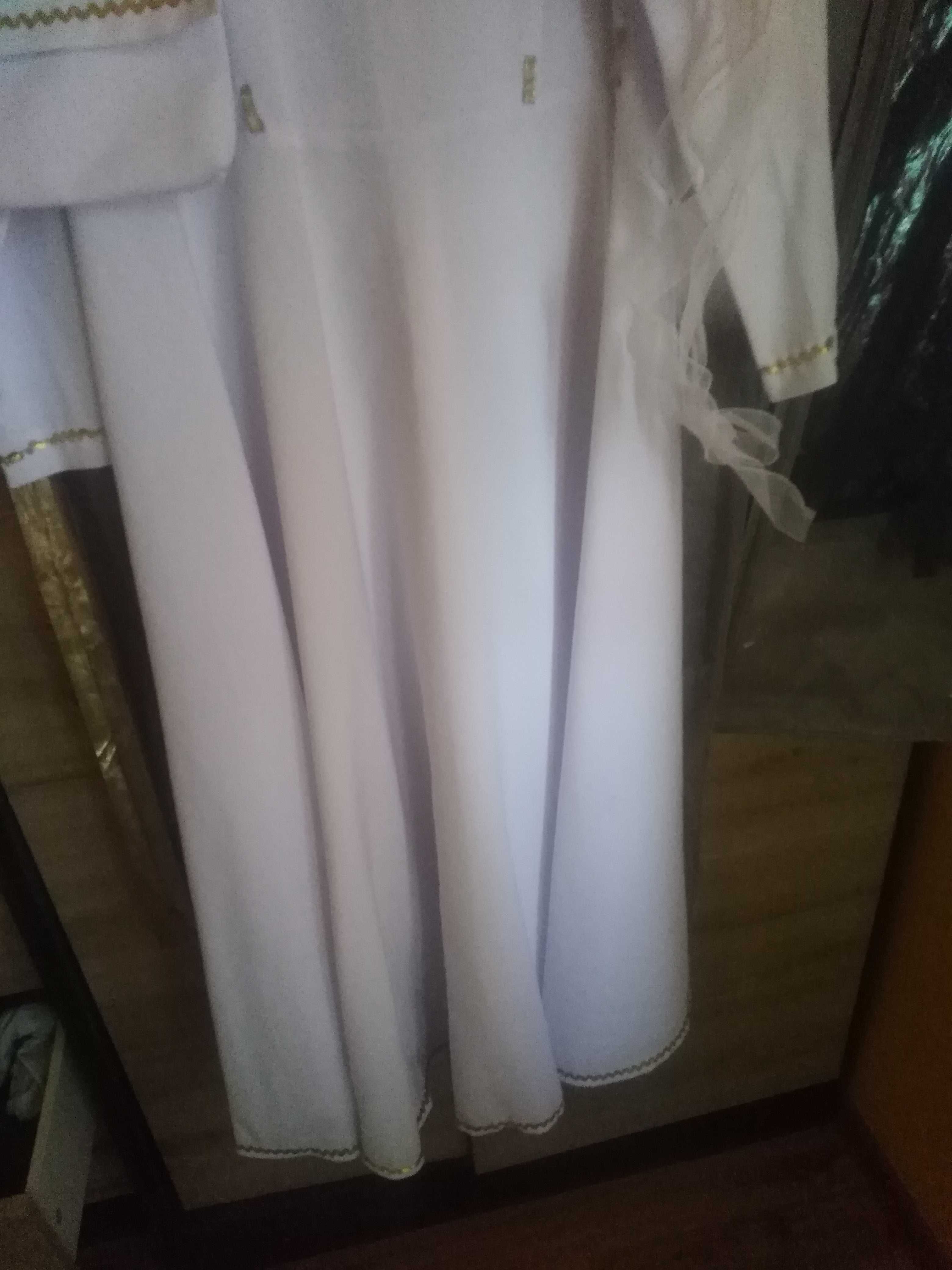 Sprzedam albe komunijną dziewczęcą