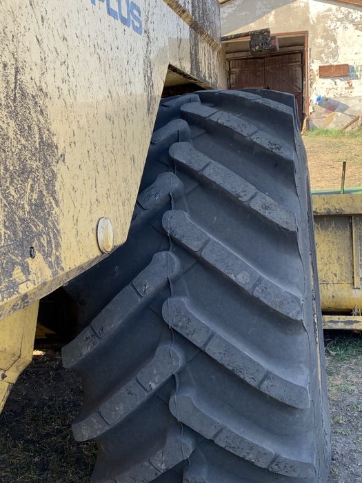 New Holland ТС-59 Bizon
