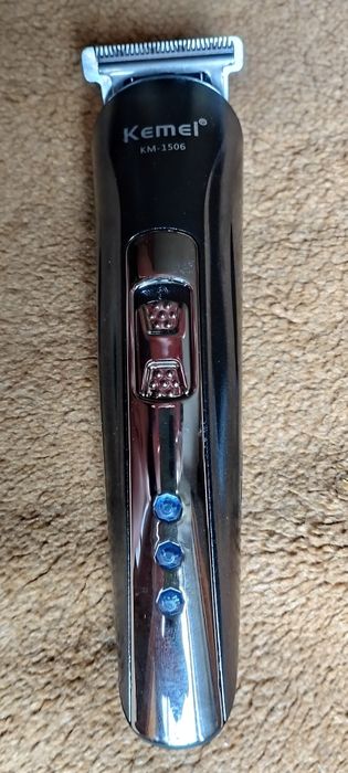 Машинка для стрижки волос 3 в 1