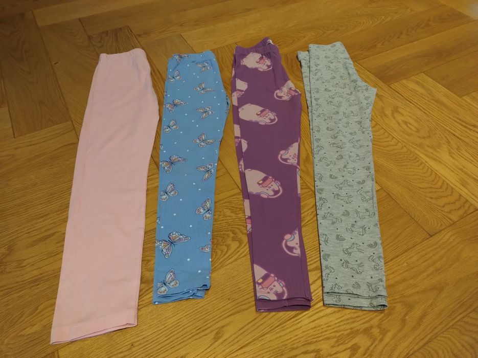Legginsy 4-pak Sinsay Pusheen Kiabi 128/134