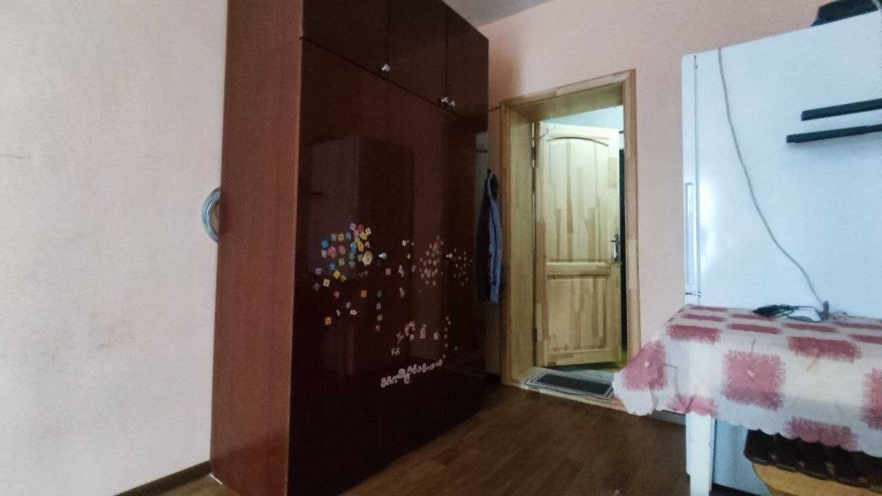 Затишна кімната в тихому центрі міста. Червоний міст RD