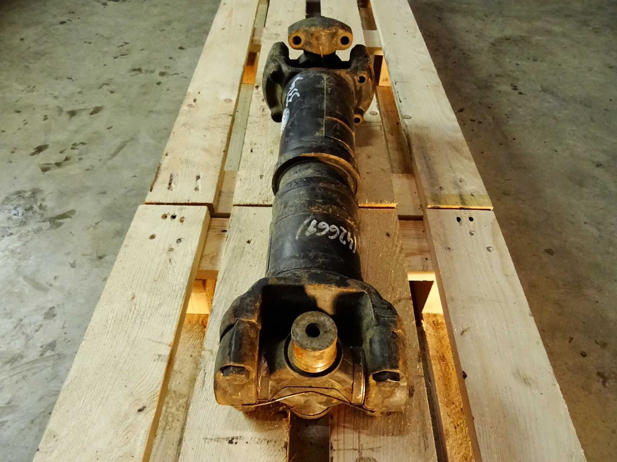Wał pędny do wozidła Terex TA27. Cardan shaft. 55cm. Kardan