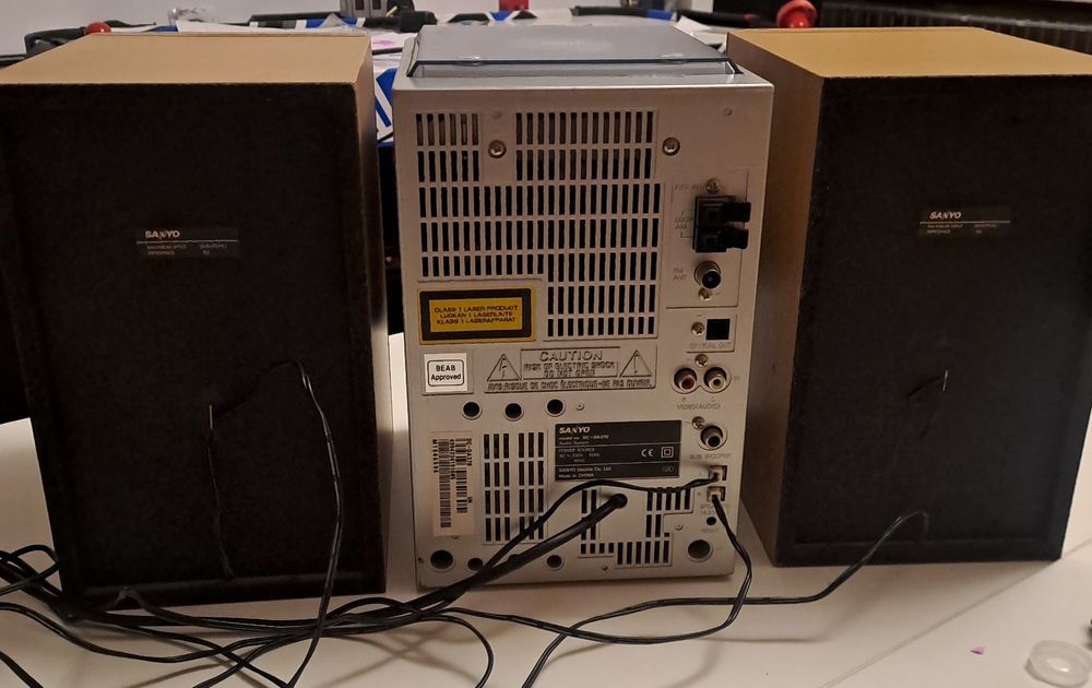 Музыкальный центр  Sanyo DC-DA370