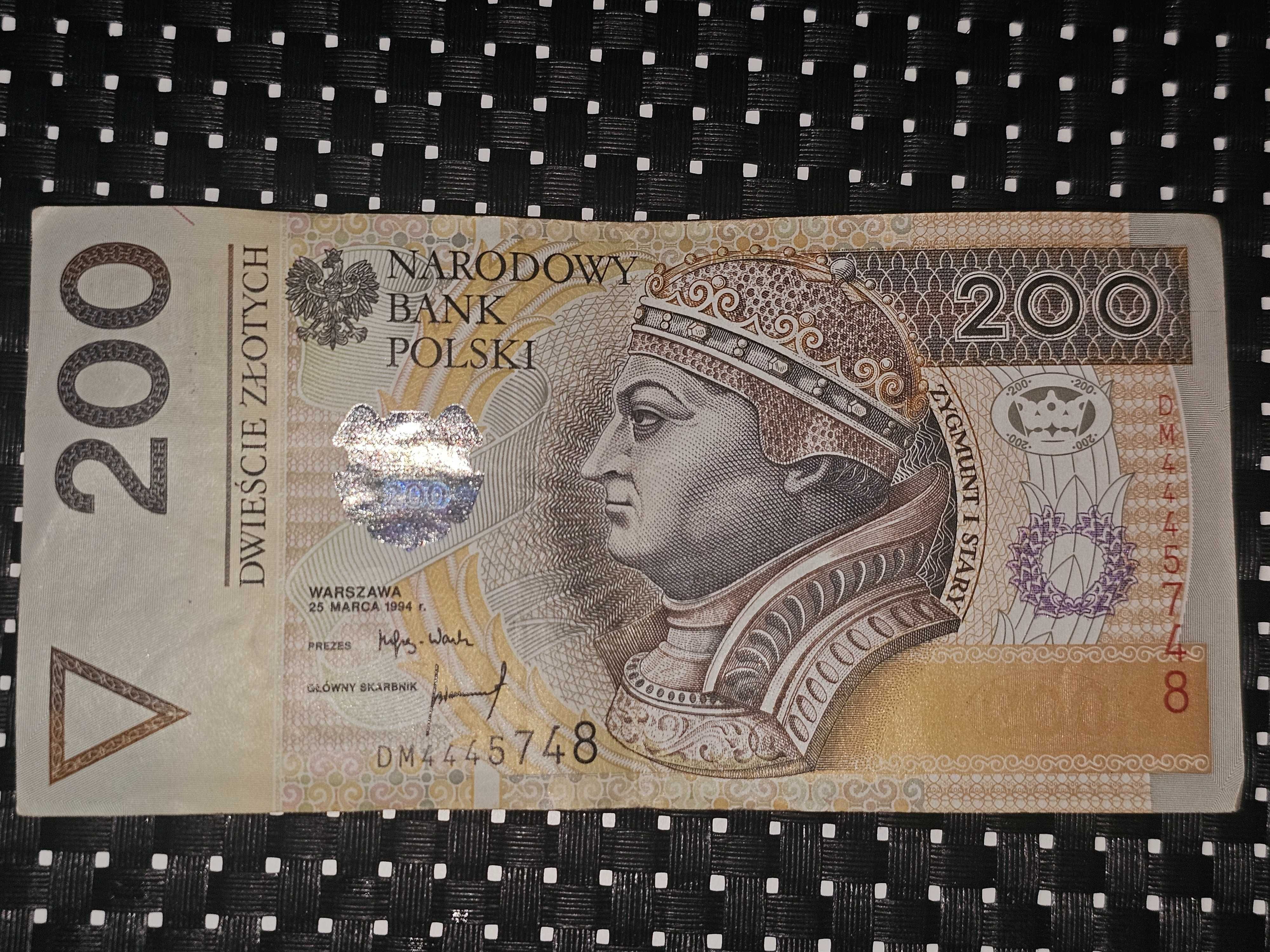 Banknot 200 zł z 1994 r. DM