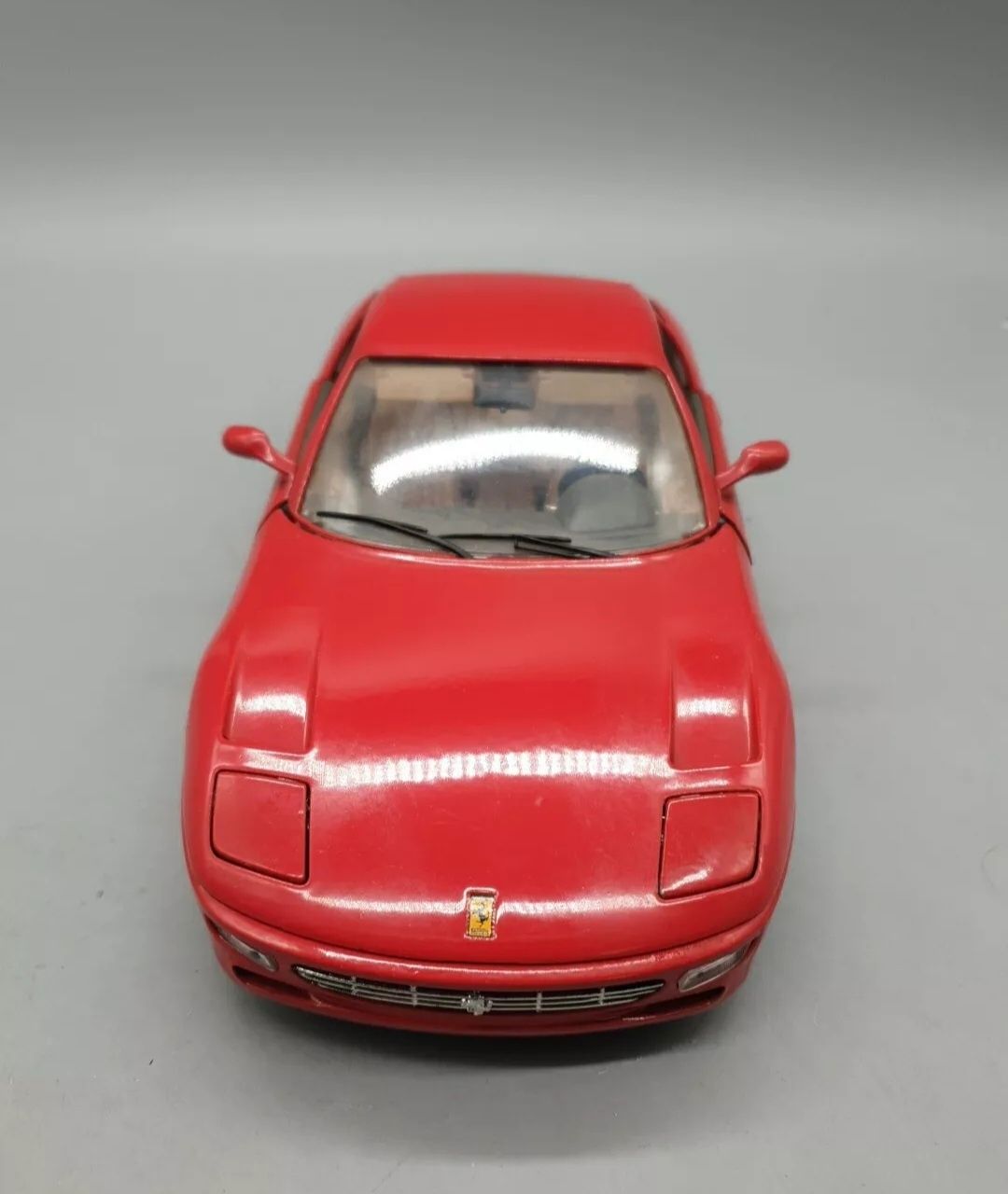 Model auta w skali 1:18 Bburago Ferrari 456GT 1992r