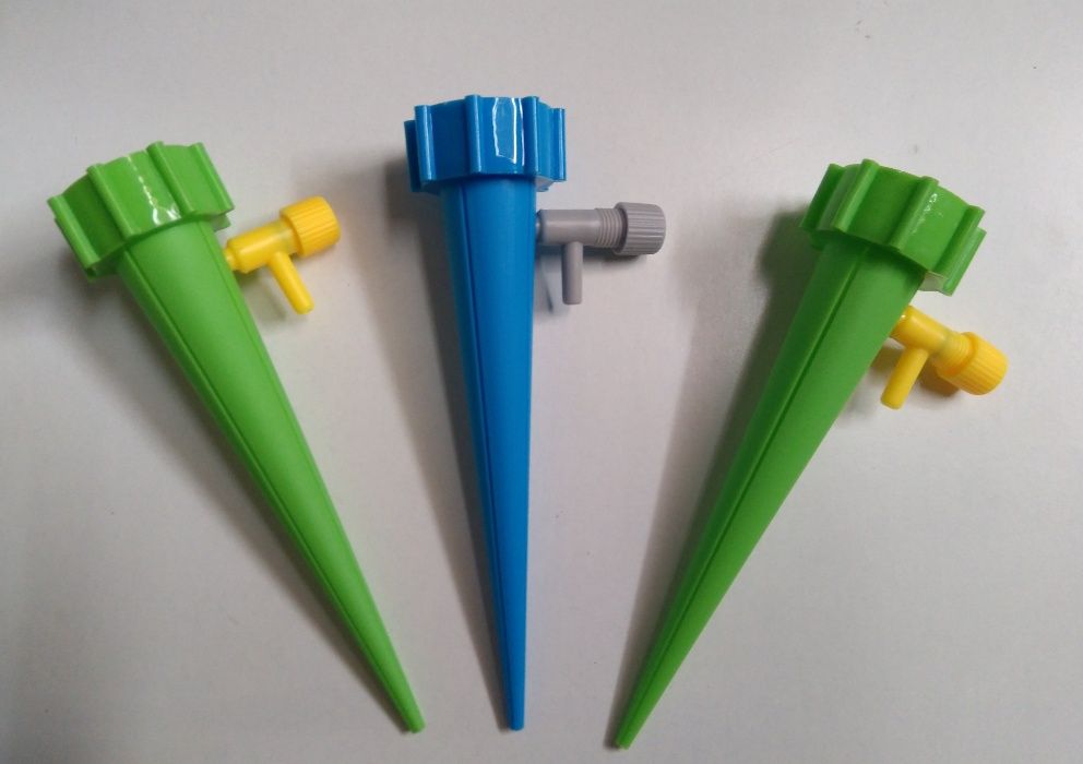 Sistema de rega automática para garrafa, vaso