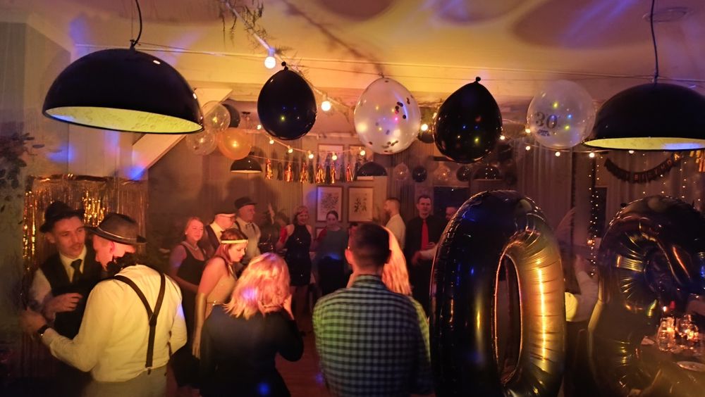 DJ na imprezę - jubileusze, urodziny, wesela, poprawiny