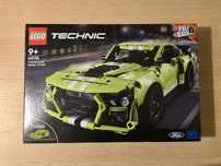 Zestaw LEGO Technic 42138 - Ford Mustang Shelby GT500 PULL BACK.