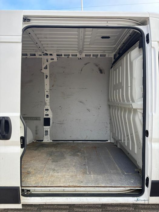 Citroen Jumper 35 L2H2 2.2 BlueHdi 140 93 mil km