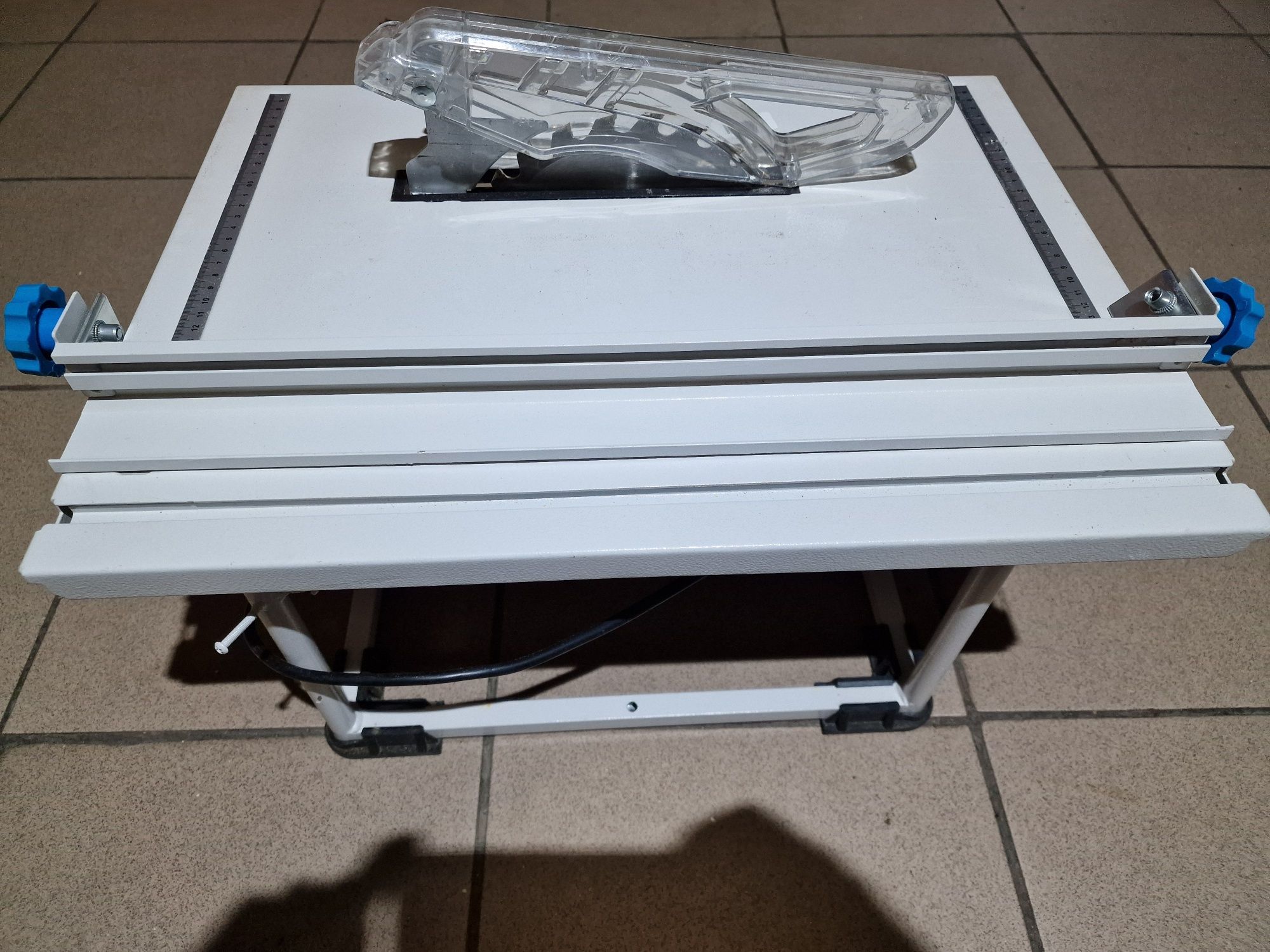 Pilarka stołoa MacAllister 800W