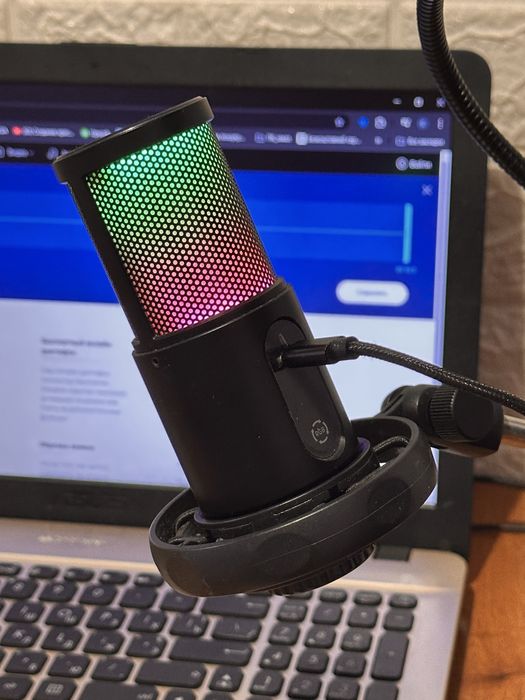 Продам Мікрофон Hator Signify RGB Pro