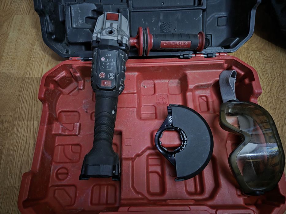 Szlifierka kątowa Parkside Performance PWSAP 20 Li E6