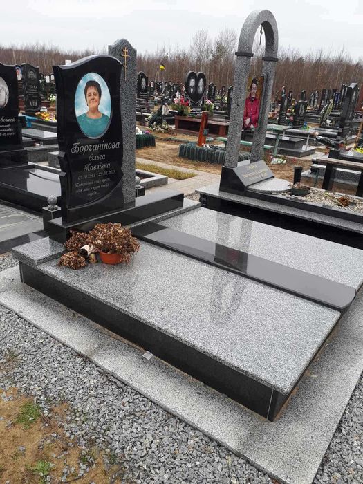 Іван Валерійович Чернівці.