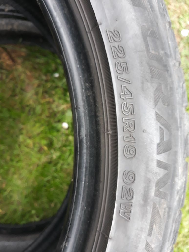 4 Opony letnie 225/45r19 BRIDGESTONE 5.5mm