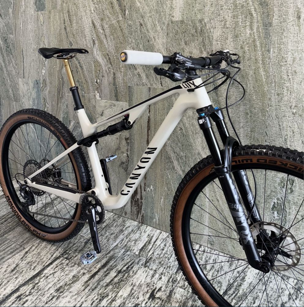 Велосипед Canyon Lux Trail CF 7 з Німеччини