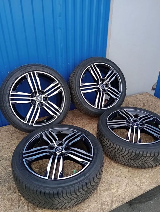 KOŁA ZIMOWE ALUMINIOWE TOYOTA C-HR 5X114 R19 7,5J ET50 OPONY 225/45 R19 96V YOKOHAMA BLUEARTH V905
