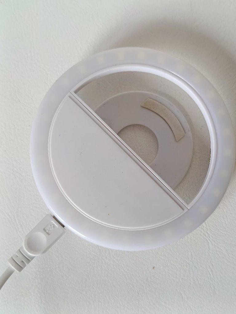 Lampka LED ,USB, trzy tryby