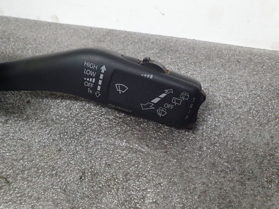 Conjunto / manetes de luzes e limpa vidros SKODA Octavia II Break (1Z5