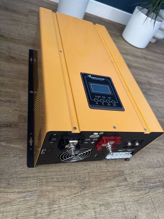 Інвертор ДБЖ 6 кВт 24 В заряд 0-75A