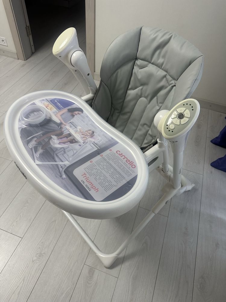 Стільчик-качеля для годування Carrello Triumph CRL-10302 Cloud Grey
