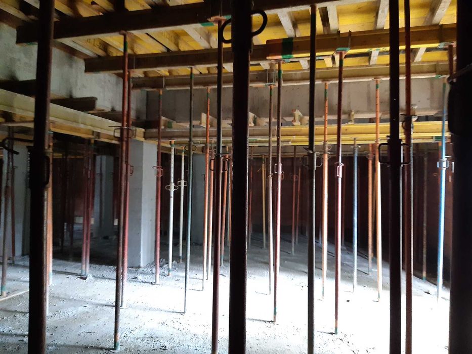 Wynajem rusztowań, rusztowania elewacyjne, rusztowania przejezdne