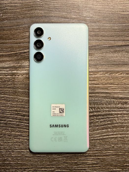 Samsung Galaxy M55 5G 8/256 гб