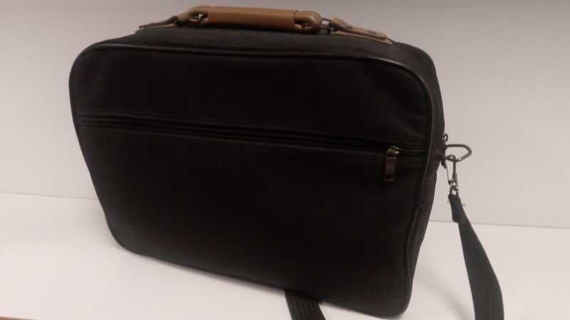 Сумка чоловіча чорна через плече