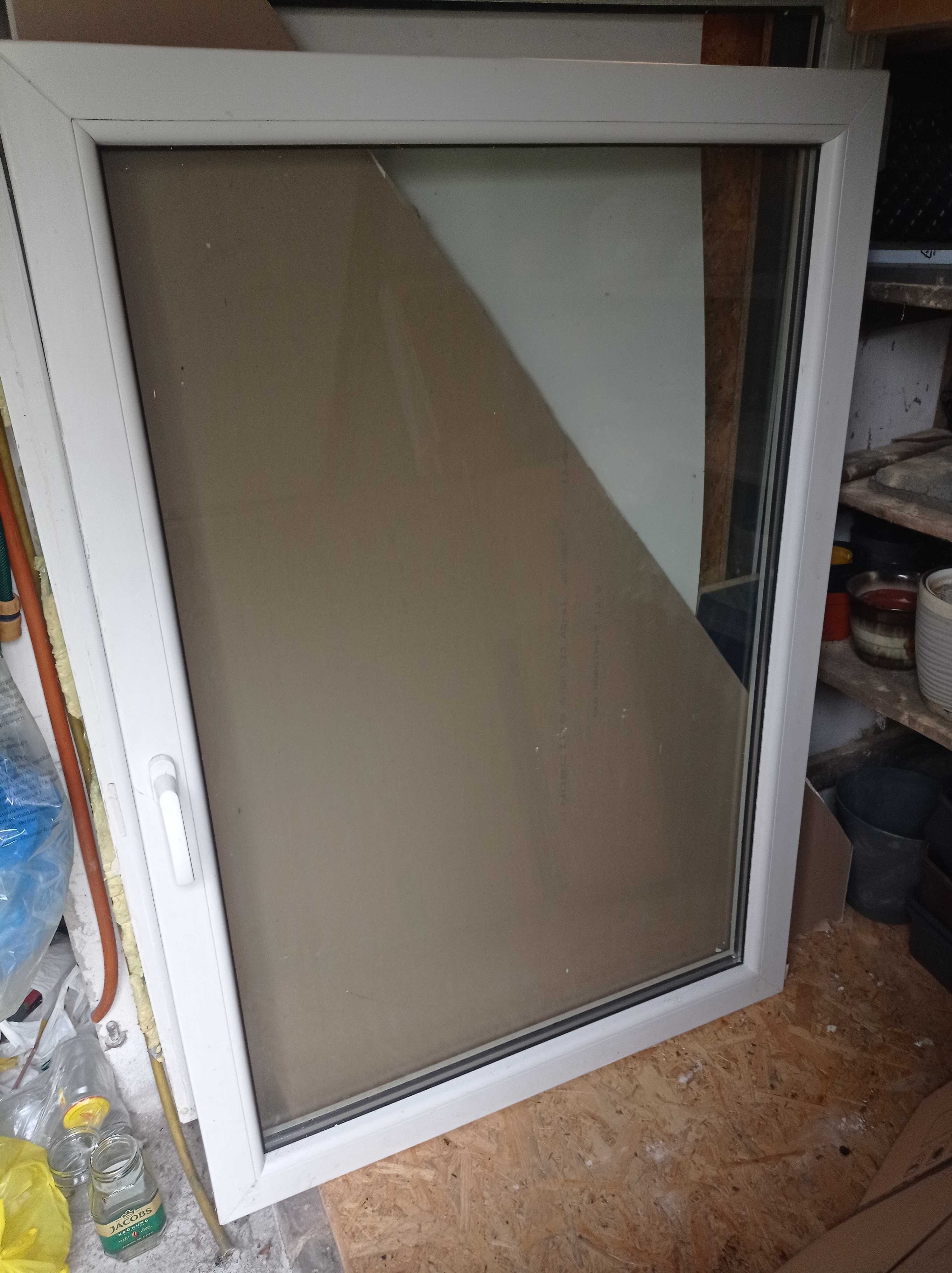Okno 154x110 kpl