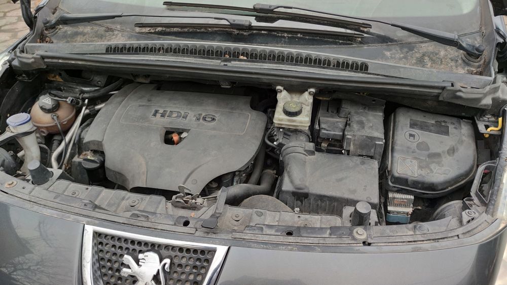 2,0 HDI RHE 110 KW 150 KM silnik słupek goły PEUGEOT 3008 5008 09- w aucie