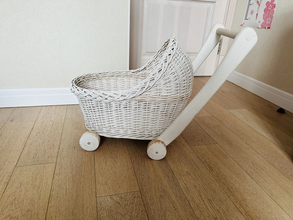 Продаю дитячу коляску