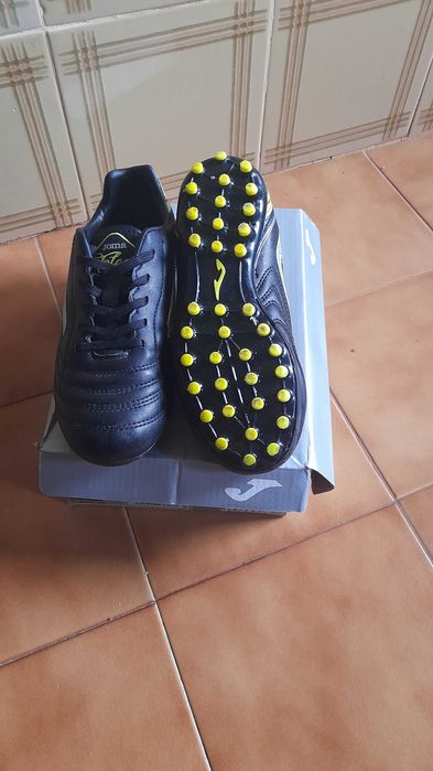 Chuteiras Joma 32