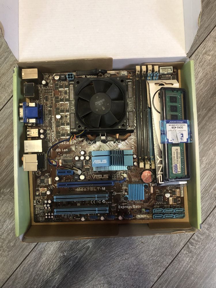 Комплект ASUS M4A78L T-M i AMD Phenom II