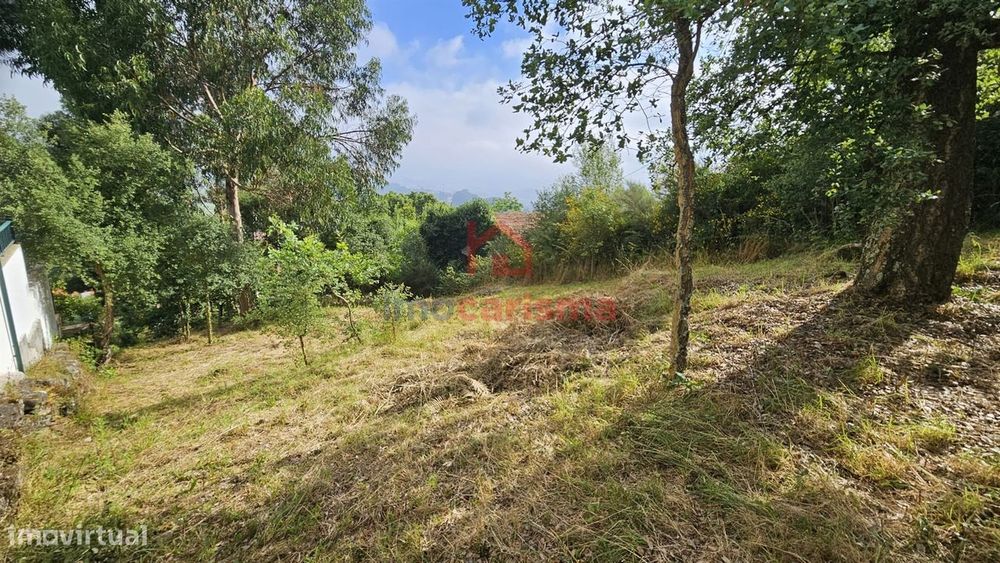Terreno para construção com 1.006 m2 em Roriz, Santo Tirso