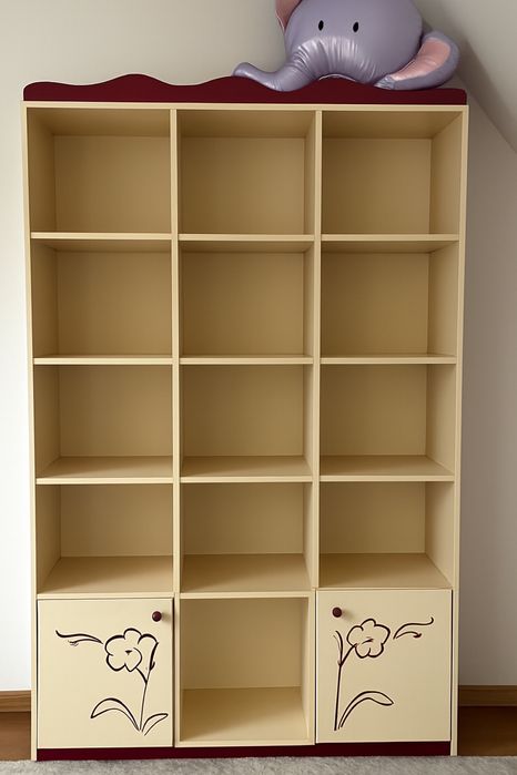 Meblik orchidea kremowy duży regał