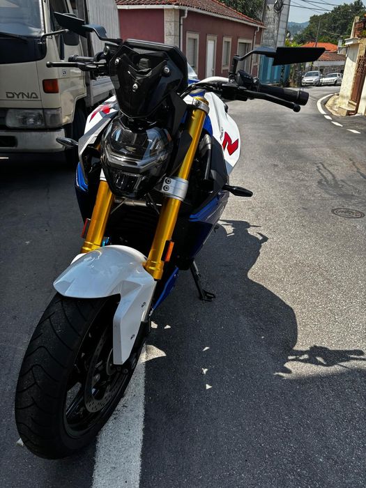 BMW F 900 R de 2022