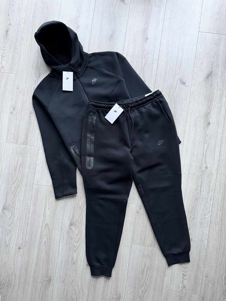 Костюм Nike Tech Fleece