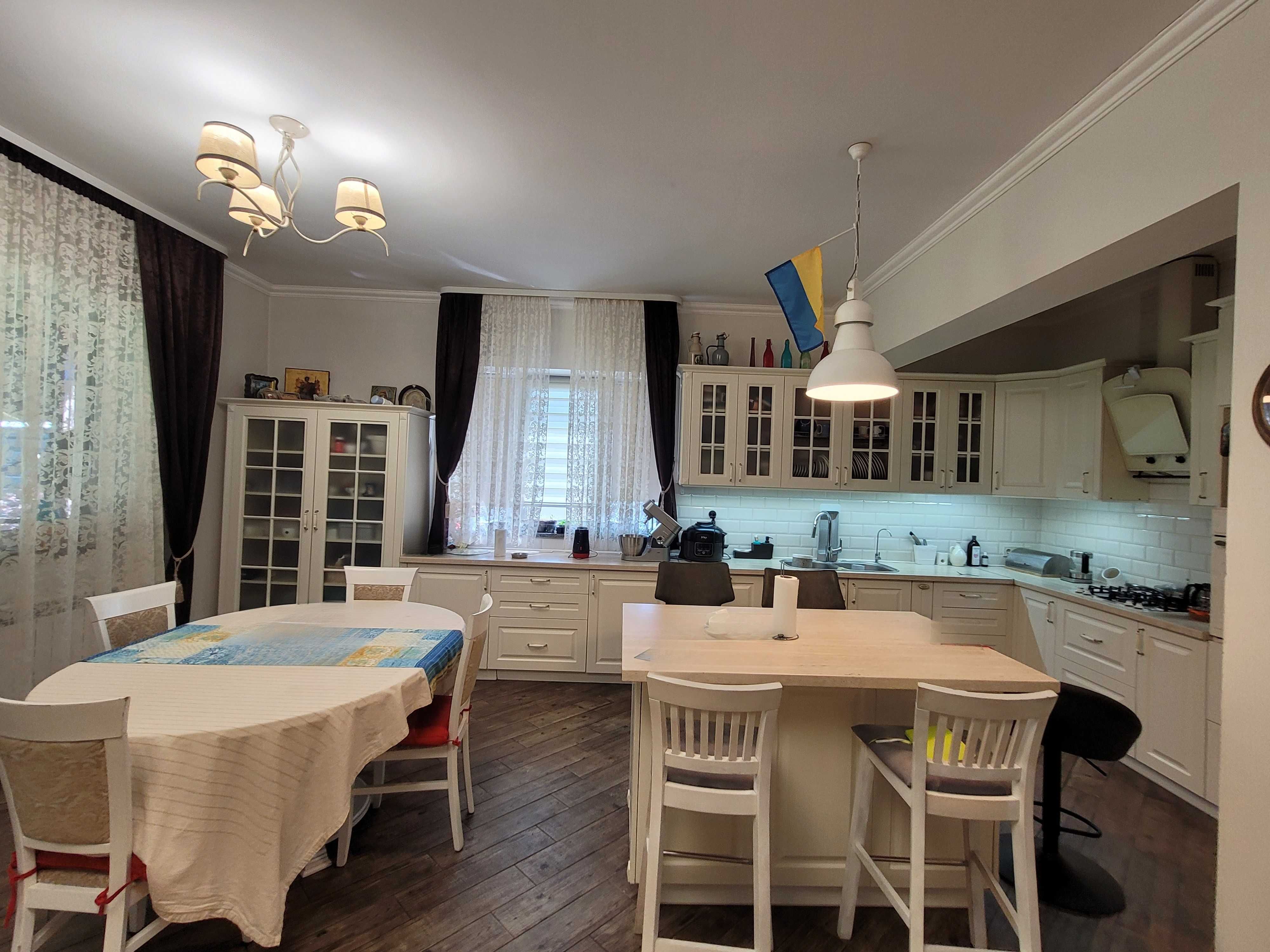 Продаж будинку  у Горенці, біля Блакитного озера