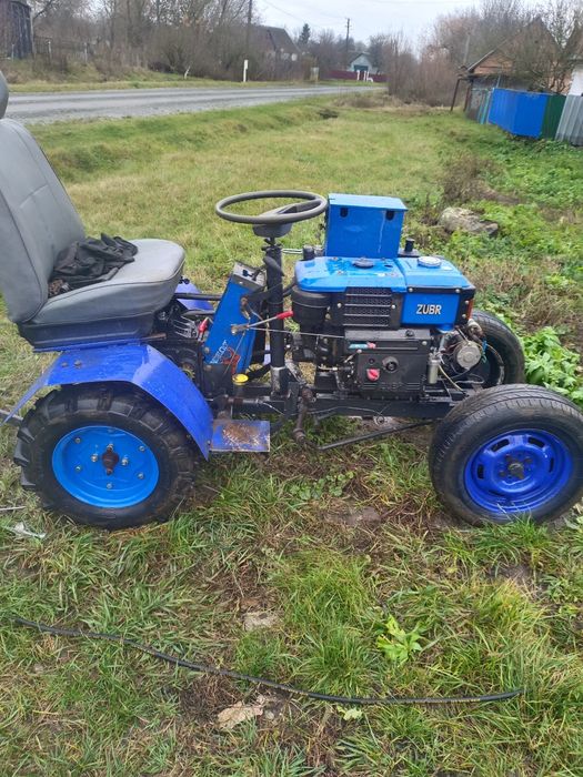 Мотоблок Зубр 10