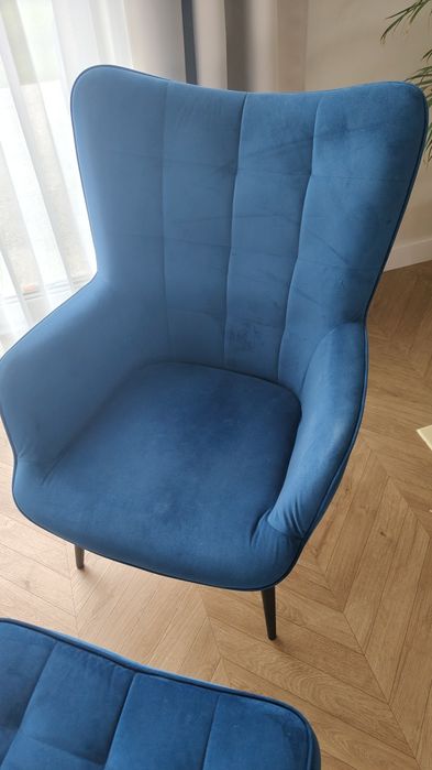 Fotel uszak z podnóżkiem