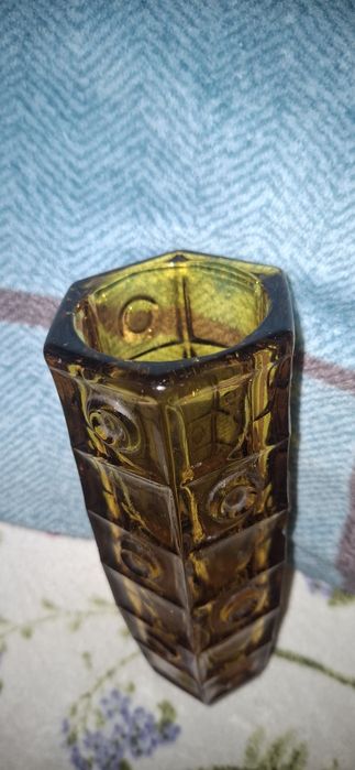 Unikatowy, miodowy piekny wazon heksagonalny Ząbkowice  PRL