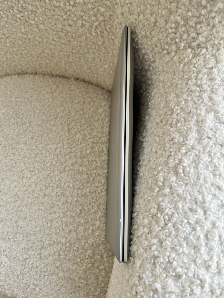 Hp elitebook 840 g8 i5-1145g7 16ram 14”FHDips