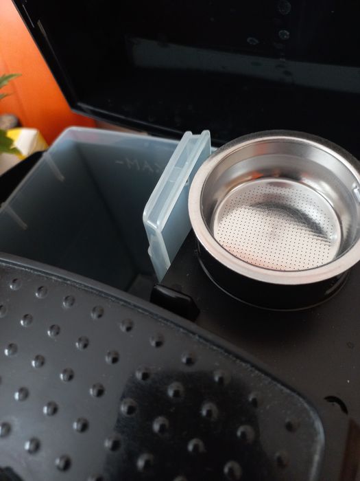 Ріжкова кавоварка DeLonghi EC 146.B