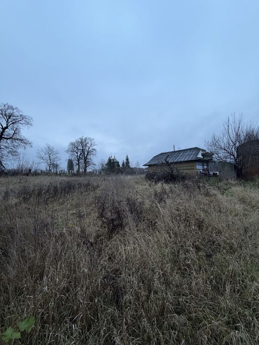 Продаж, будинку, землі.