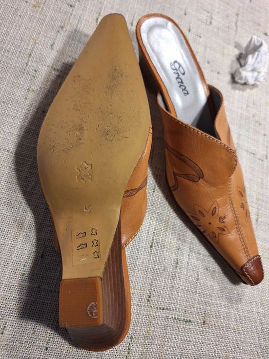 Sapatos couro qualidade nr 40