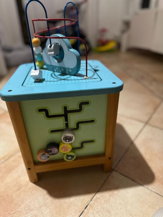 Varias atividades para bebes