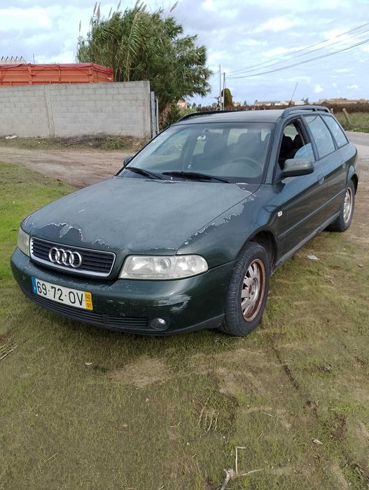 Audi A4 a gasooina e GPL
