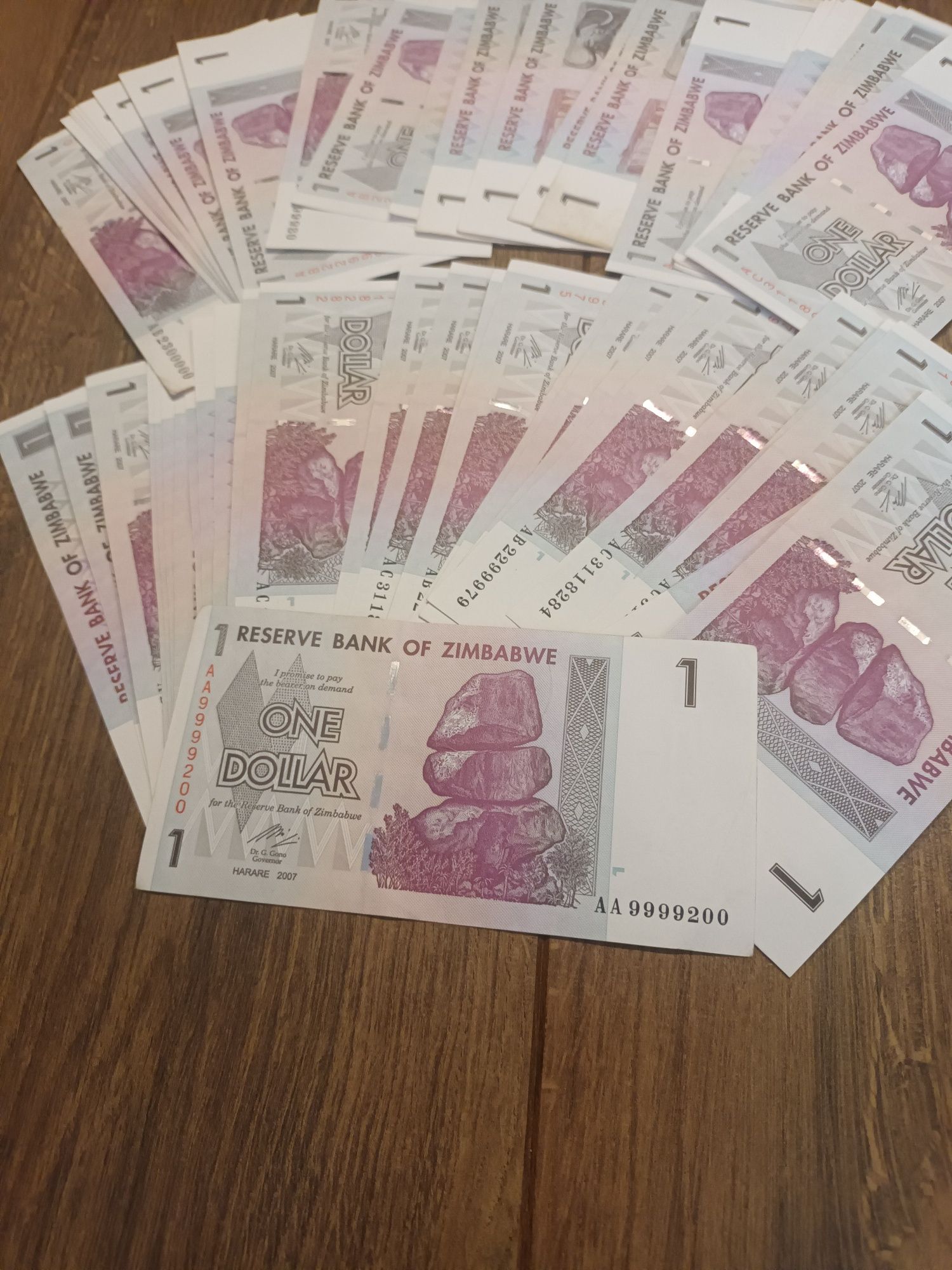 Banknoty Zimbabwe 54sztuki