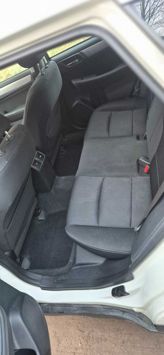 Subaru outback bogata wersja diesel boxer