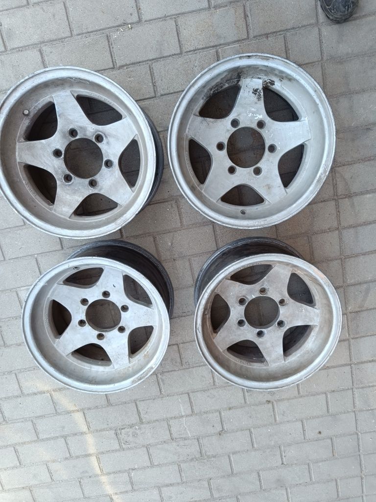 Felgi Nissan patrol