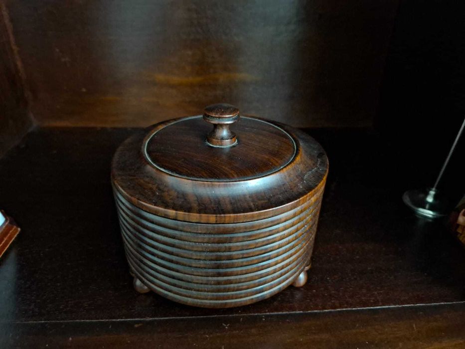 caixa de madeira artesanal com tampa ou caixa indiana de chapati